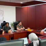 Sekda Muba Drs Syafaruddin, MSi didampingi Kepala Bappeda Dr Mursalin, SE, MM mengikuti Rapat Koordinasi Terkait Kondisi Fiskal Kabupaten Musi Banyuasin dan Upaya Penanganan Permasalahan Fiskal Daerah, Khususnya Dampak Penurunan Dana Bagi Hasil (DBH) Terhadap Pelaksanaan Pembangunan dan Pemenuhan Belanja Prioritas Daerah di Direktorat Pemerintahan, Keuangan Daerah dan Transfer ke Daerah Kementerian PPN/Bappenas RI, Jakarta, Selasa (2/6/2026). Foto: Kominfo Muba.