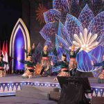 Pertunjukkan tarian dalam pembukaan Festival Ekonomi Syariah (FESyar) Regional Sumatera 2026 yang diselenggarakan Bank Indonesia, Jumat (5/6/2026). Foto: Kominfo Palembang.