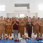 Wakil Bupati Musi Banyuasin Kyai Abdur Rohman Husen membuka sosialisasi Program Keluarga Maju (PKM) Tahun Anggaran 2026 pada program pengembangan UMKM di gedung serbaguna Kecamatan Sungai Lilin, Senin (27/7/2026). Foto: Kominfo Muba.