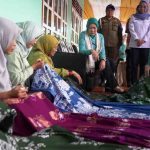 Ketua TP PKK Provinsi Sumatera Selatan (Sumsel), Feby Herman Deru mengunjungi Kampung Batik Madani di Kota Lubuk Linggau, Rabu (22/7/2026). Foto: Humas Pemprov Sumsel.