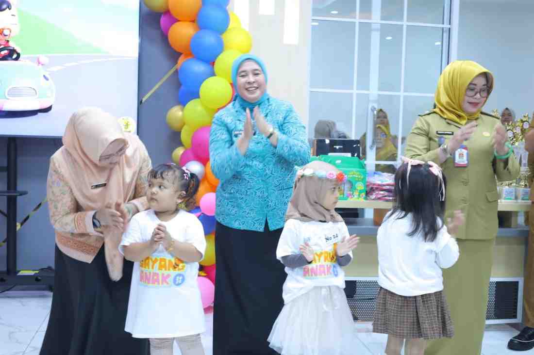 Ketua TP PKK Kota Palembang, Dewi Sastrani Ratu Dewa saat hadir di kegiatan balitas sehat, Selasa (21/7/2026). Foto: Kominfo Palembang.