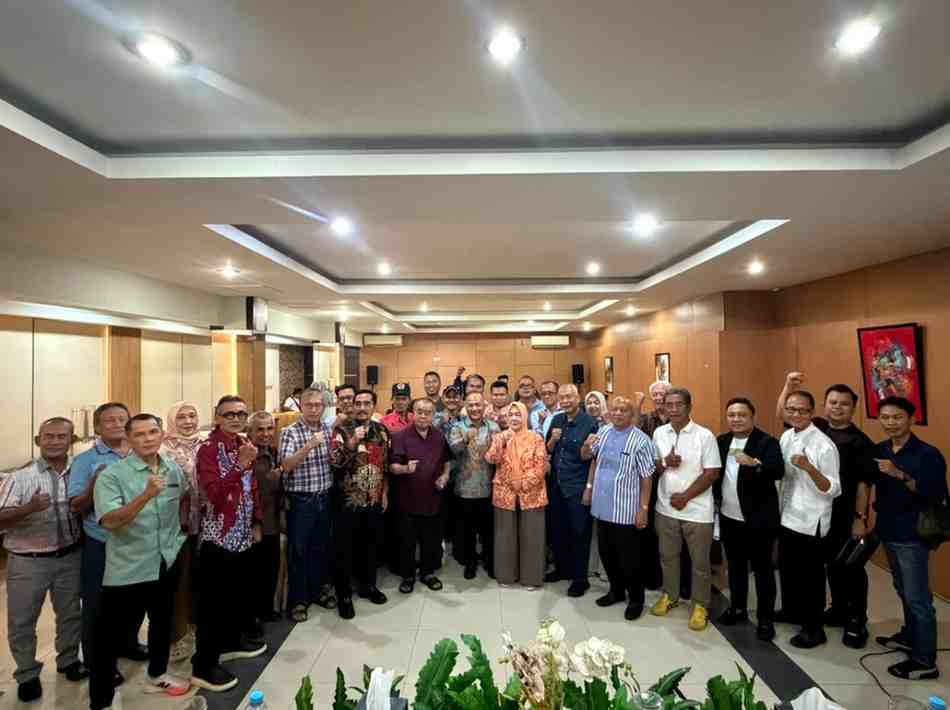 Apriyadi secara aklamasi ditunjuk menjadi Ketua IKA Muba peride 2026-2030. Foto: IST