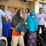 Dua pencuri yang nekat menyamar jadi wanita, guna menggasak harta benda tetangganya. Foto: IST/Dok detiksumbagsel.