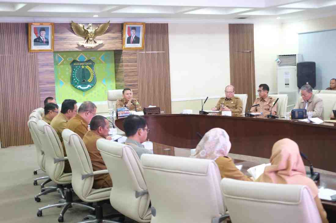 Rapat Kerja Tim Optimalisasi Pendapatan Asli Daerah Pokja Legalitas Pelaku Usaha yang digelar di Ruang Rapat Serasan Sekate, Gedung Sekretariat Daerah Muba, Selasa (21/7/2026). Foto: Kominfo Muba.