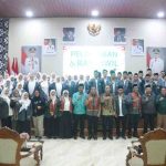 Pelaksana Harian (Plh) Sekretaris Daerah Kota Palembang, Sulaiman Amin saat menghadiri pelantikan dan Rapat Pimpinan Wilayah (Rapimwil) Pengurus Pimpinan Cabang Ikatan Pelajar Nahdlatul Ulama (IPNU), serta Ikatan Pelajar Putri Nahdlatul Ulama (IPPNU) Provinsi Sumatera Selatan Masa Khidmat 2025–2028 di Rumah Dinas Walikota Palembang, Jumat (21/8 2026). Foto: Kominfo Palembang.