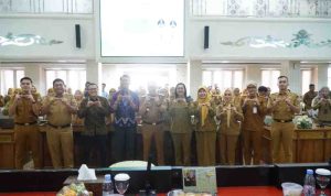 digital Kegiatan sosialisasi Aplikasi KAWAL PAK WALI (Koordinasi Agenda dan Penjadwalan Pimpinan melalui Kolaborasi dan Wadah Layanan Terintegrasi) di Ruang Parameswara Setda Kota Palembang, Senin (10/8/2026). Foto: Kominfo Palembang.