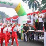 Ribuan pendidik dan tenaga kependidikan yang tergabung dalam Persatuan Guru Republik Indonesia (PGRI) Kota Palembang mengikuti Gerak Jalan PGRI dan Tenaga Kependidikan se-Kota Palembang, dalam rangka memperingati Hari Ulang Tahun (HUT) ke-81 Kemerdekaan Republik Indonesia tahun 2026. Foto: Kominfo Palembang.