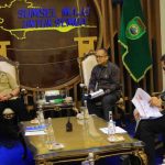 Gubernur Sumsel Herman Deru saat menerima kunjungan kerja General Manager PT PLN (Persero) Unit Induk Distribusi Sumatera Selatan, Jambi, dan Bengkulu (UID S2JB) beserta jajaran di Ruang Tamu Gubernur, Selasa (18/8/2026). Foto: Humas Pemprov Sumsel.