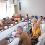 Rapat Koordinasi (Rakor) Pengendalian Inflasi Daerah 2026 yang dirangkaikan dengan sosialisasi dan penandatanganan Surat Edaran Bersama (SEB) sinkronisasi layanan pertanahan dan perpajakan, Senin (10/8/2026). Foto: Kominfo Muba.
