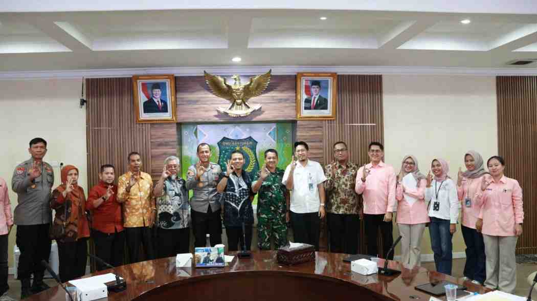 Pemerintah Kabupaten Musi Banyuasin bersama Perum Bulog Kanwil Sumsel Babel menggelar sosialisasi penyaluran bantuan pangan periode Juli-September 2026 di Ruang Rapat Serasan Sekate, Kamis (20/8/2026). . Foto: Kominfo Muba.