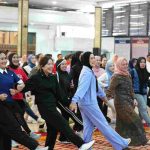 Ketua TP PKK Sumatera Selatan (Sumsel) sekaligus Ketua FOKBI Sumsel, Feby Herman Deru saat membuka pelatihan Senam Kriya di Griya Agung. Foto: Humas Pemprov Sumsel.