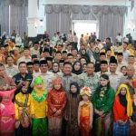 Gubernur Sumsel Herman Deru bersama para pengurus dan anggota KEK Sumsel. Foto: IG Humas Pemprov Sumsel.