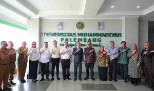 PT-40kb Walikota Palembang, Ratu Dewa menerima silaturahmi sekaligus tindak lanjut kerja sama Memorandum of Understanding (MoU) Universitas Muhammadiyah Palembang (UMP), Senin (28/9/2026). Foto: Kominfo Palembang.