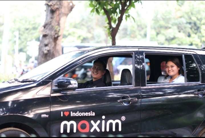 Taksi online, Maxim. Foto IST/Dok Humas Maxim Palembang.