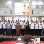 Wali Kota Palembang Ratu Dewa saat Coffee Morning bersama anggota asosiasi badan usaha GAPENSI, GATENSI, HIPMI, REI, INKINDO dan IDI terkait pelaksanaan Sensus Ekonomi 2026 di Ruang Rapat Parameswara, Selasa (8/9/2026). Foto: Kominfo Palembang.