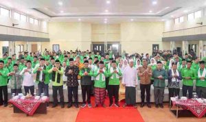 Bupati Muba, HM Toha bersama para pengurus dan kader PKB Muba. Foto: Kominfo Muba.