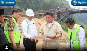 jembatan-40kb (1) Gubernur Sumatera Selatan (Sumsel), H. Herman Deru melakukan groundbreaking pembangunan Jembatan Air Arisan Mendang di Desa Penyandingan, Kecamatan Sungai Pinang, Kabupaten Ogan Ilir, Kamis (1/10/2026). Foto: Humas Pemprov Sumsel.