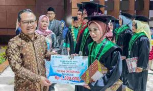 Wisuda Program Studi Pendidikan Agama Islam (PAI) ke-XXIX dan Hukum Keluarga Islam (HKI) ke-II STAI Rahmaniyah Sekayu Tahun Akademik 2026/2027 di Opproom Pemkab Muba, Kamis (29/10/2026). Foto: Kominfo Muba.